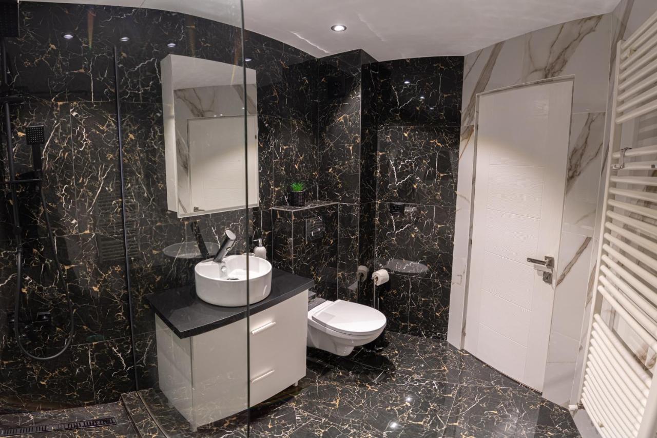דירות Apartament Floresti מראה חיצוני תמונה